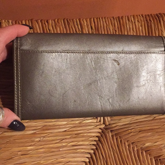 Coach wallet- hardly used! - Picture 3 of 5